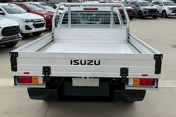 2025 Isuzu D-MAX SX High Ride Rear Wheel Drive