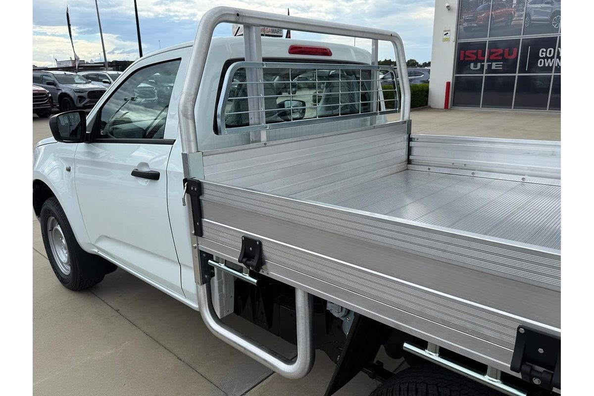 2025 Isuzu D-MAX SX High Ride Rear Wheel Drive
