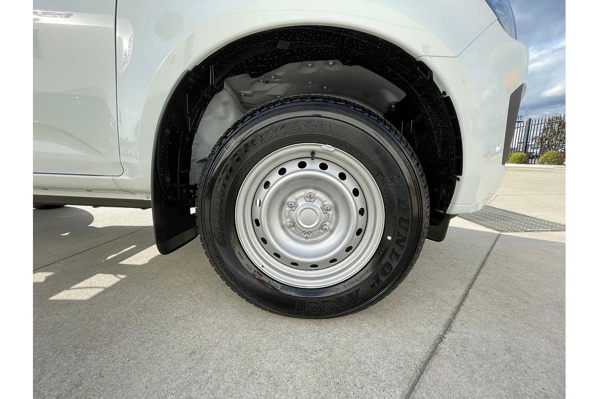 2025 Isuzu D-MAX SX High Ride Rear Wheel Drive