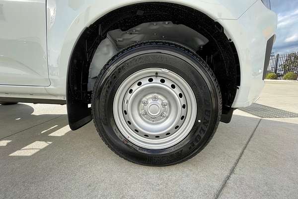 2025 Isuzu D-MAX SX High Ride Rear Wheel Drive