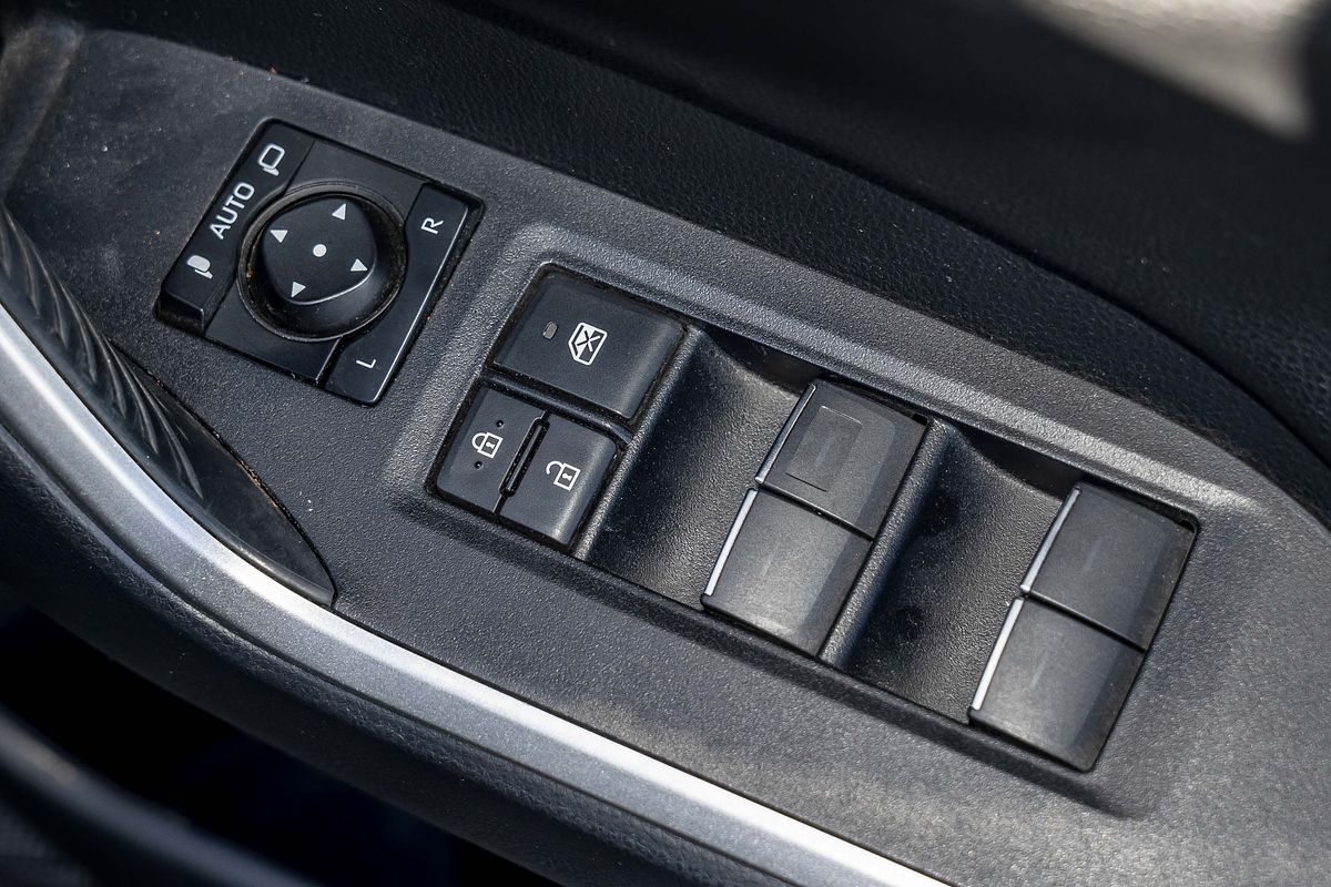 2022 Toyota RAV4 Edge AXAA54R
