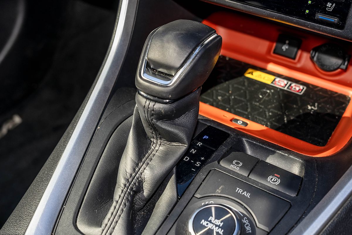2022 Toyota RAV4 Edge AXAA54R
