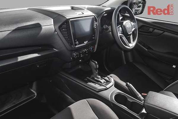 2025 Isuzu D-MAX SX High Ride Rear Wheel Drive