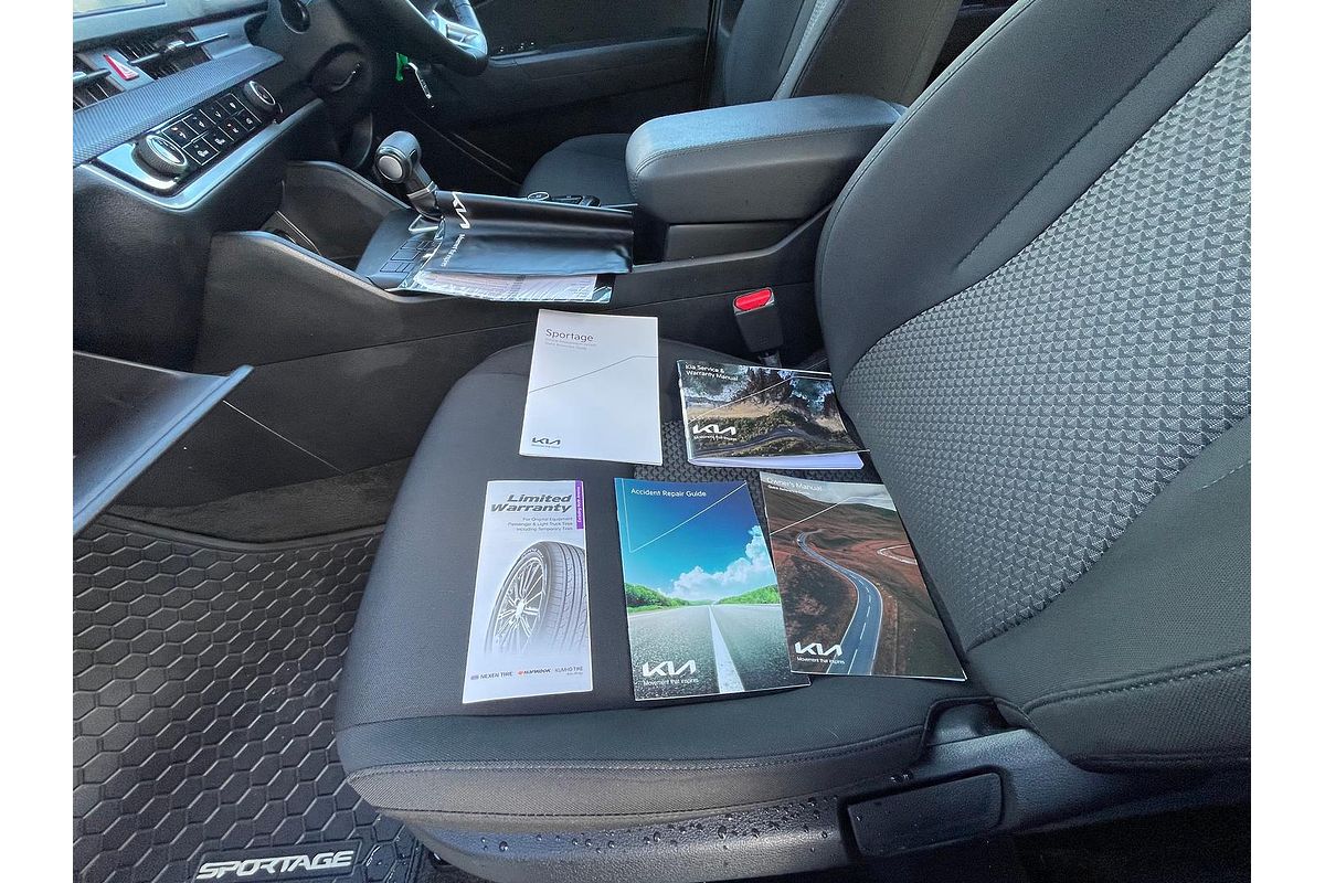 2021 Kia Sportage S NQ5