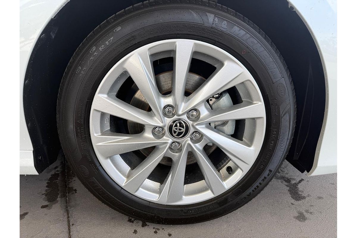 2024 Toyota Camry Ascent AXVH70R