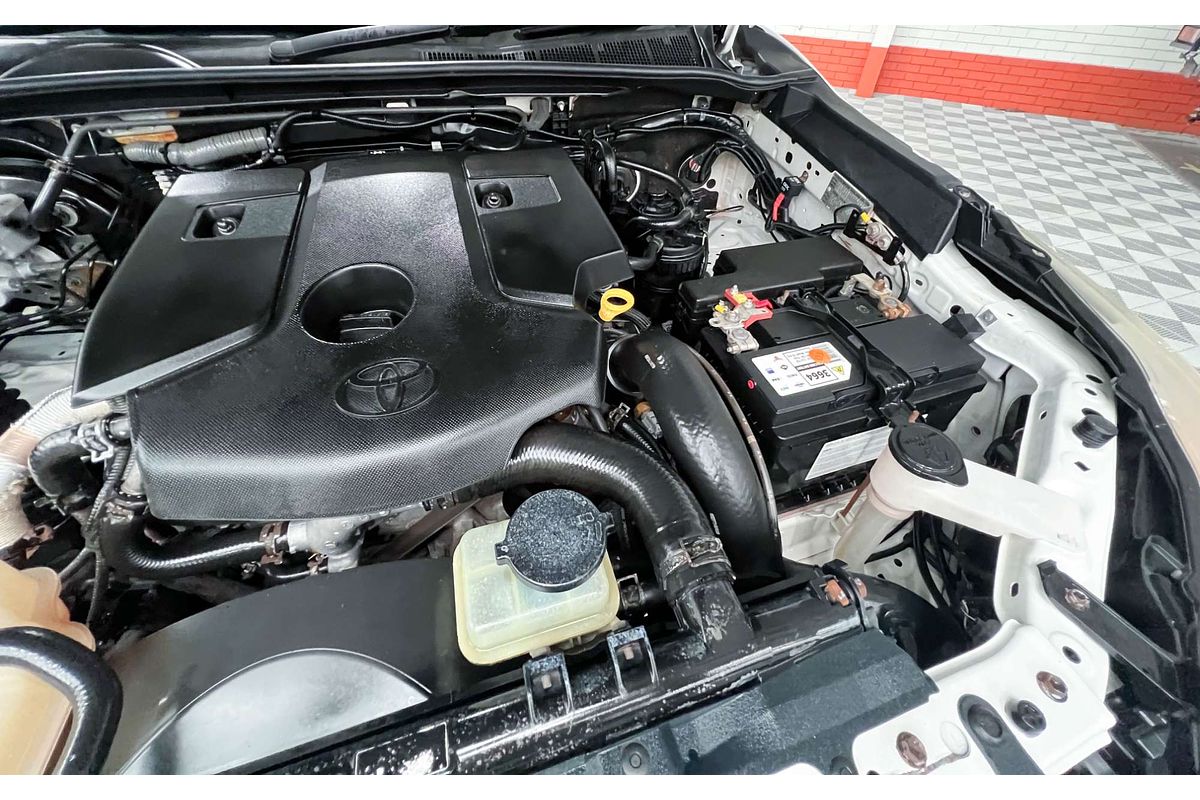 2015 Toyota Hilux SR GUN126R 4X4