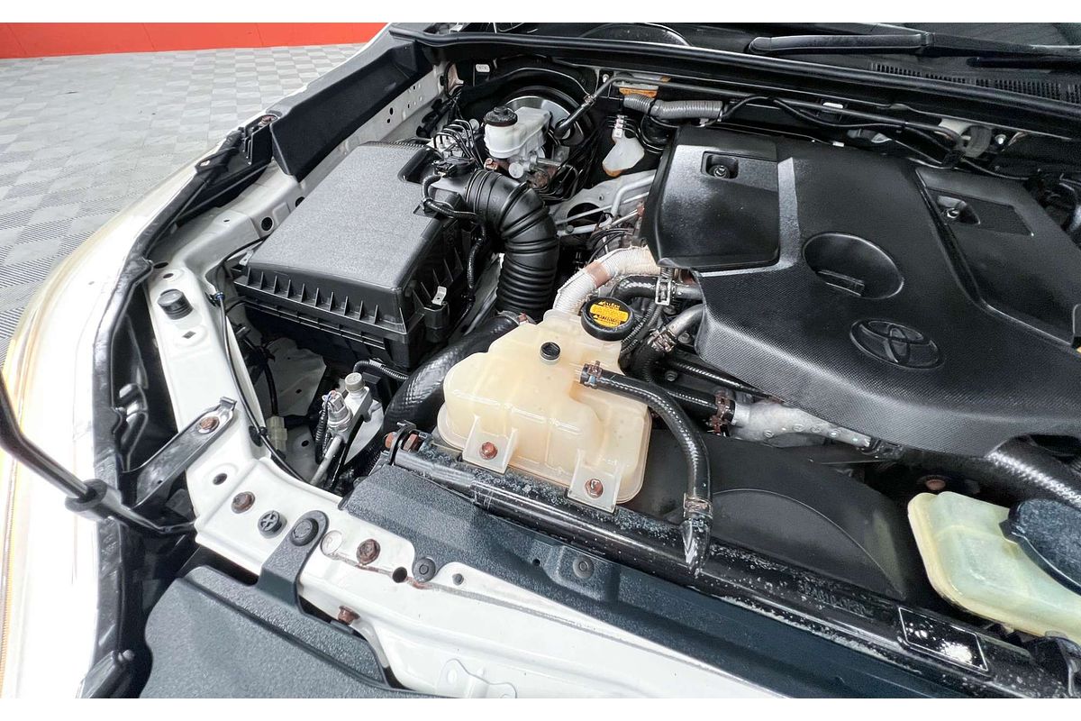 2015 Toyota Hilux SR GUN126R 4X4