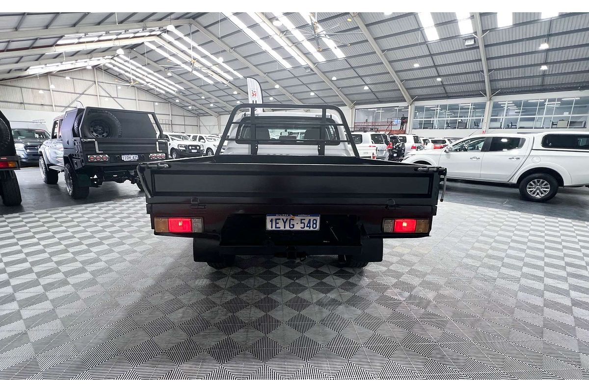 2015 Toyota Hilux SR GUN126R 4X4