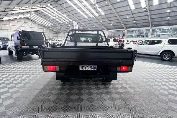 2015 Toyota Hilux SR GUN126R 4X4