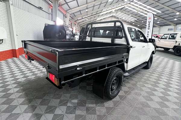 2015 Toyota Hilux SR GUN126R 4X4