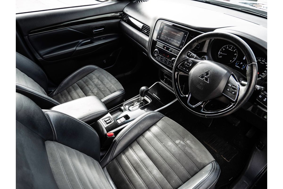 2019 Mitsubishi Outlander Black Edition ZL