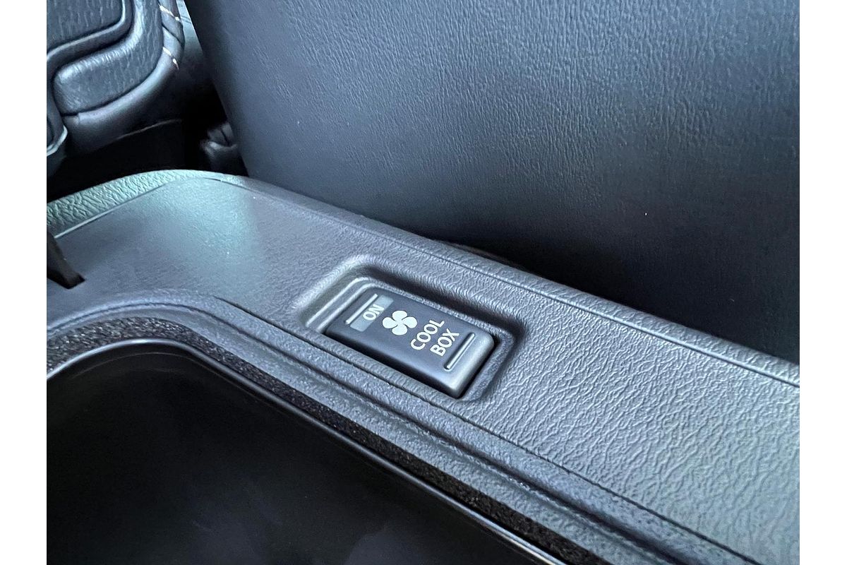 2025 Nissan Patrol Ti-L Y62