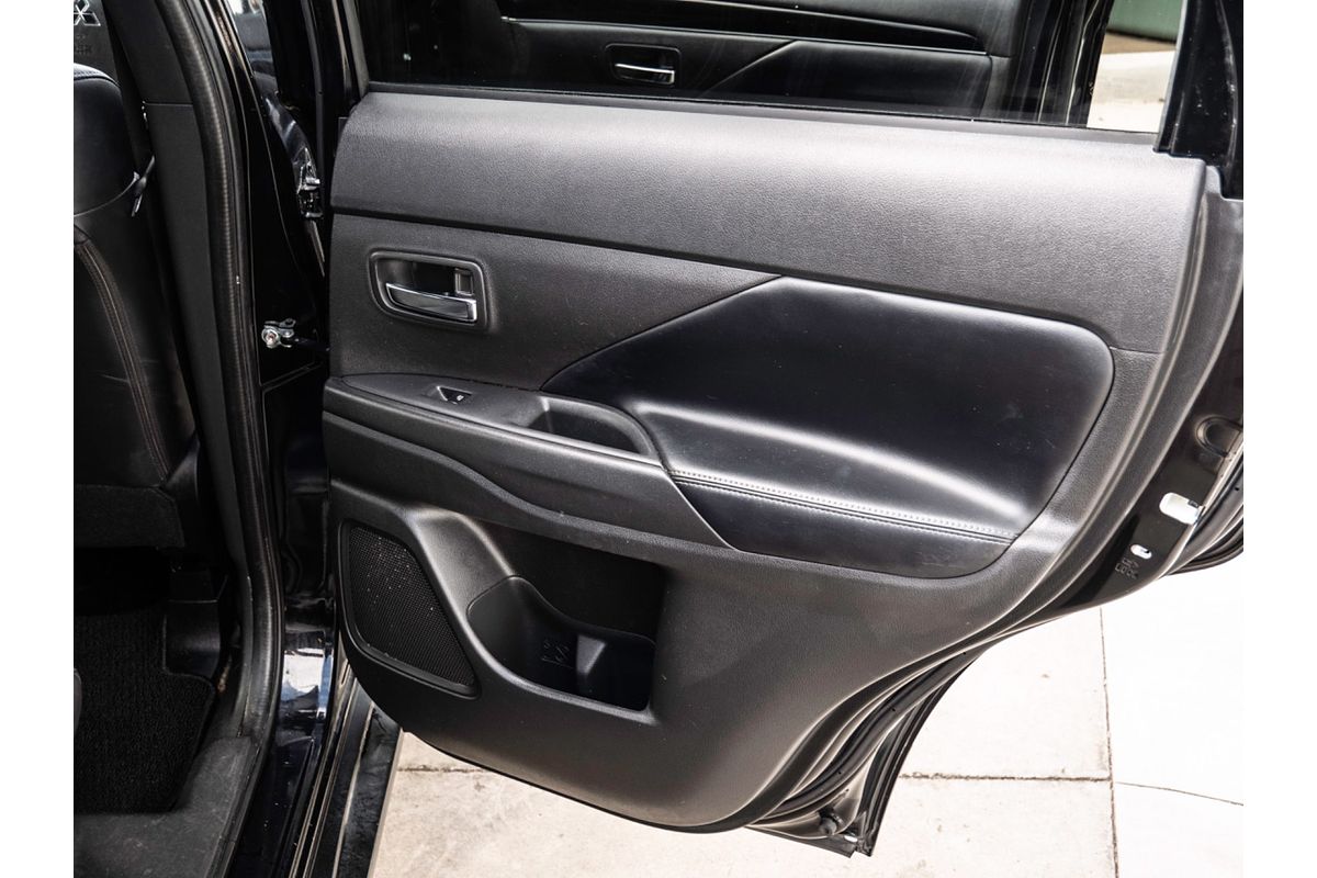 2019 Mitsubishi Outlander Black Edition ZL