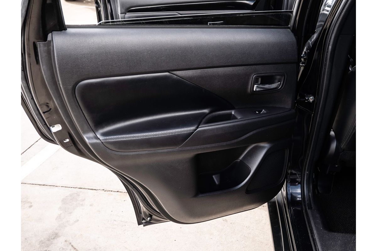 2019 Mitsubishi Outlander Black Edition ZL