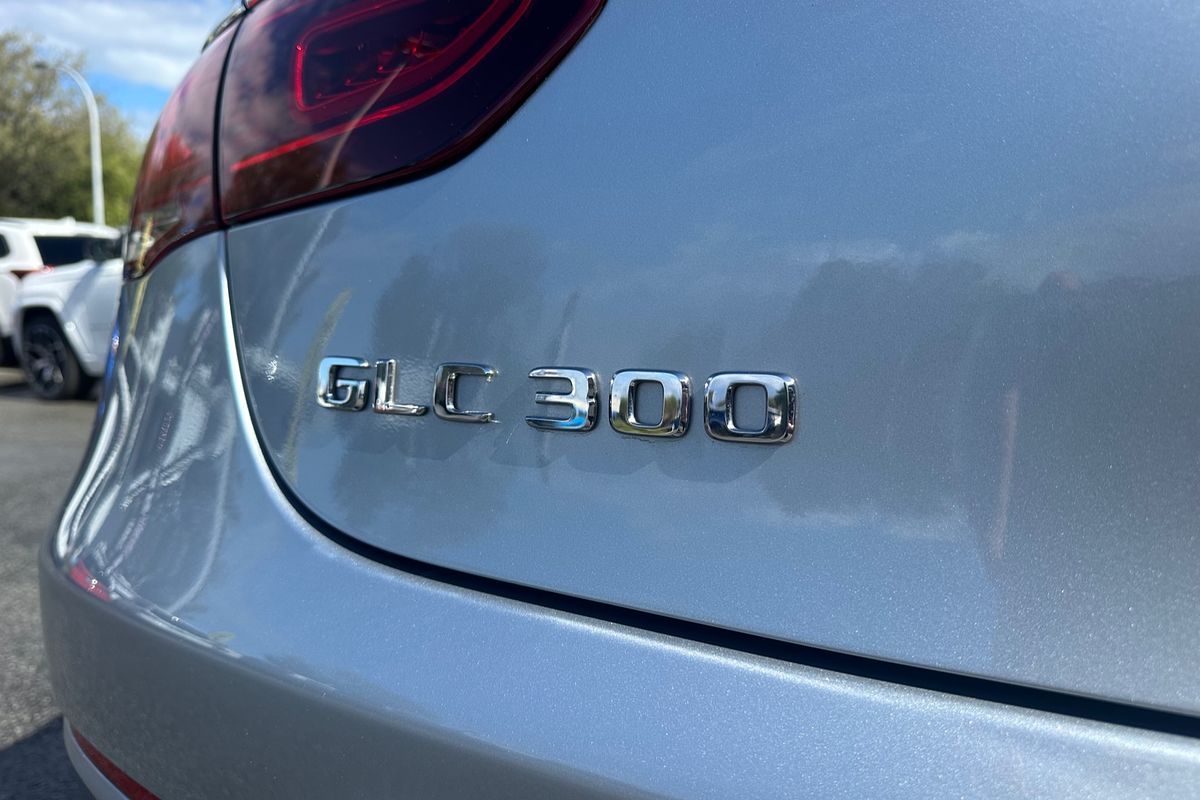 2023 Mercedes-Benz GLC-Class GLC300 C254