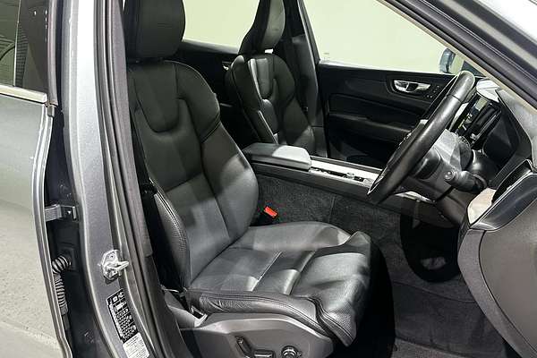 2019 Volvo XC60 T5 Inscription