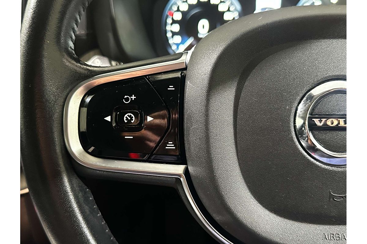 2019 Volvo XC60 T5 Inscription