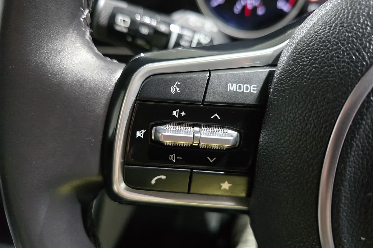 2023 Kia Carnival SLi KA4