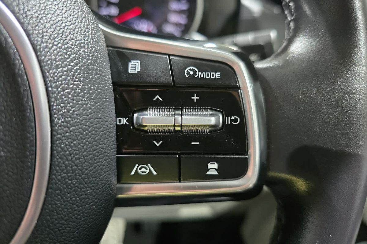 2023 Kia Carnival SLi KA4