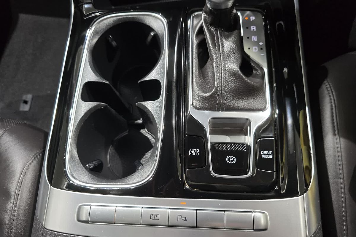 2023 Kia Carnival SLi KA4