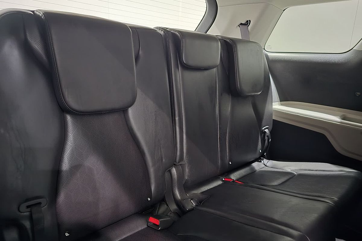 2023 Kia Carnival SLi KA4