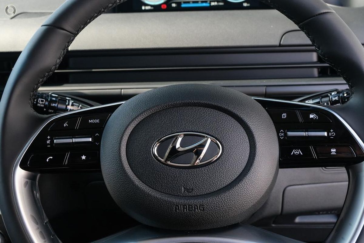 2025 Hyundai STARIA LOAD Premium US4.V3