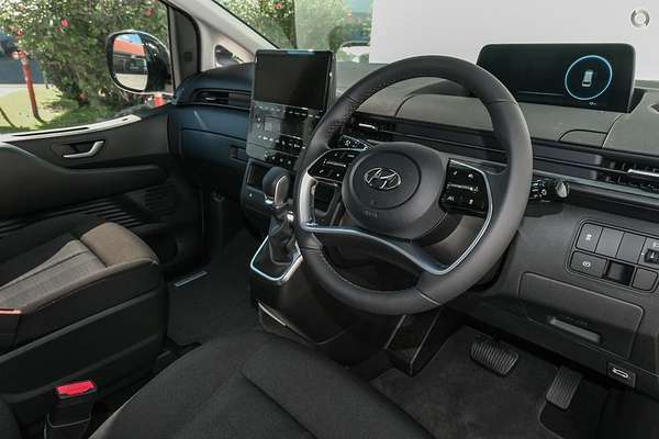 2025 Hyundai STARIA LOAD Premium US4.V3
