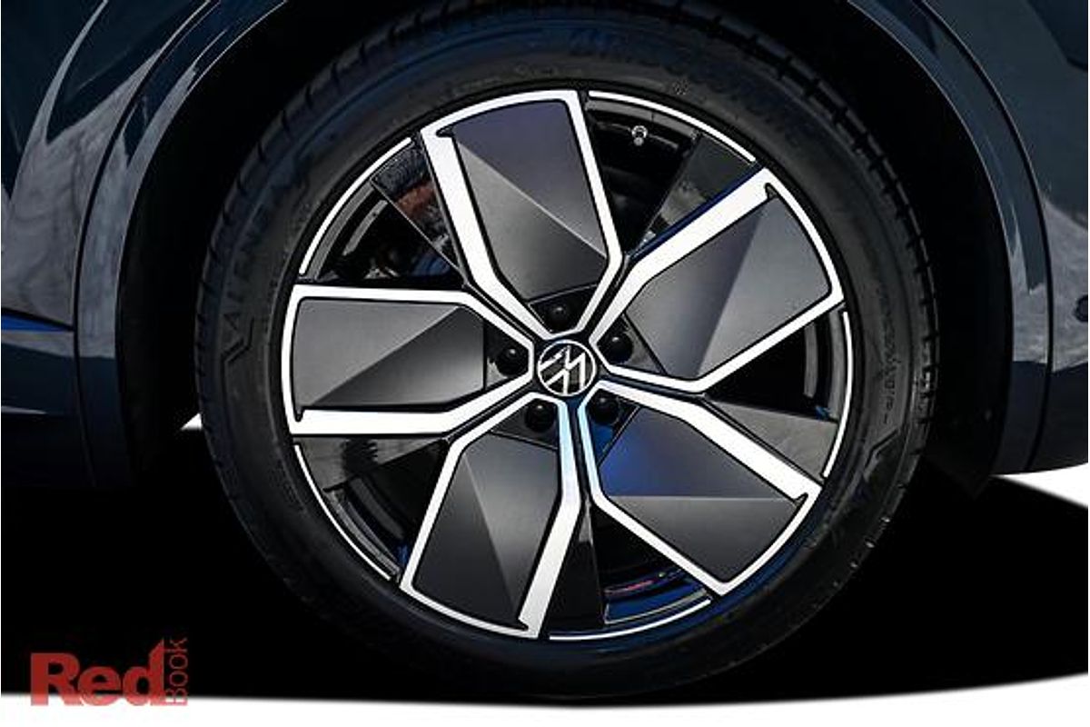 2024 Volkswagen Touareg 210TDI R-Line RC