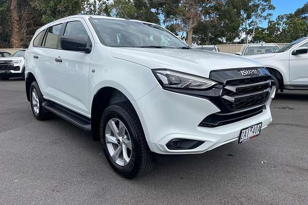 2024 Isuzu MU-X LS-M