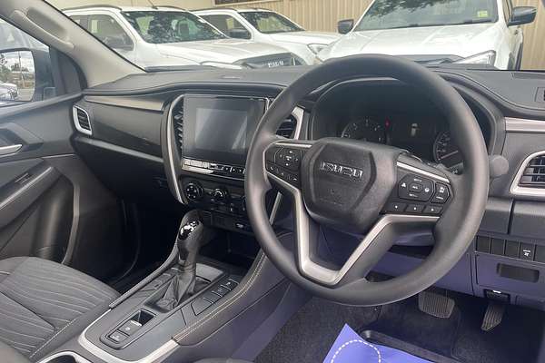 2024 Isuzu MU-X LS-M