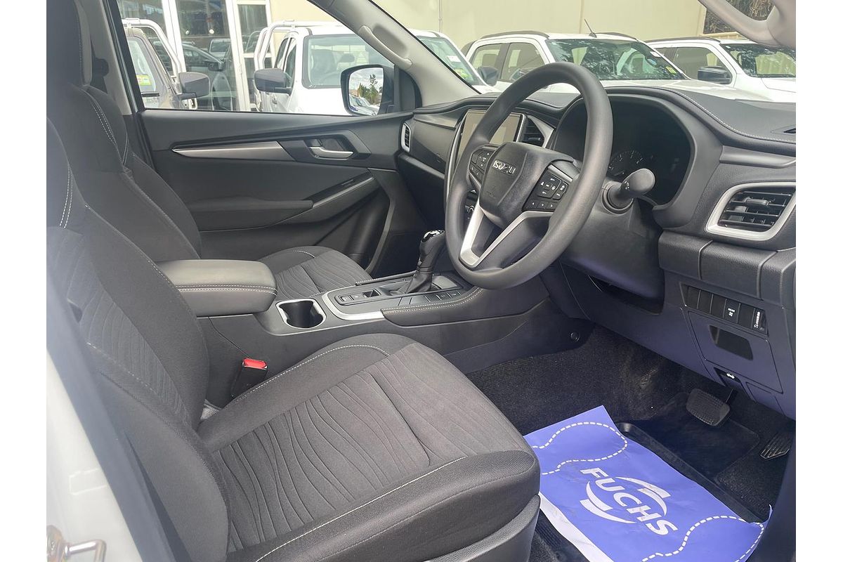 2024 Isuzu MU-X LS-M