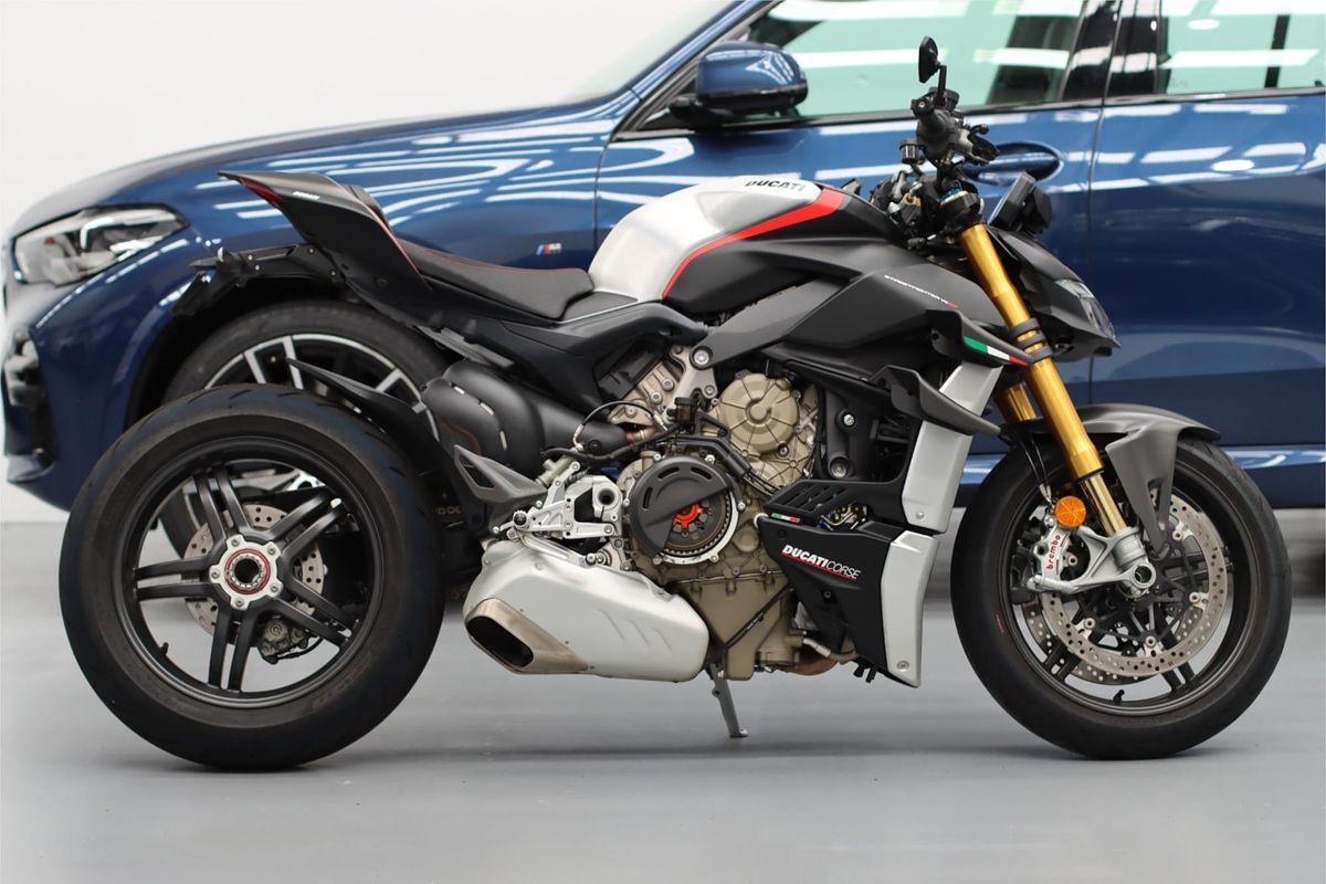 2022 Ducati Streetfighter V4 SP Streetfighter