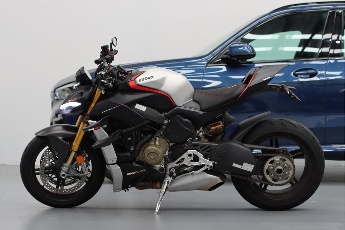 2022 Ducati Streetfighter V4 SP Streetfighter