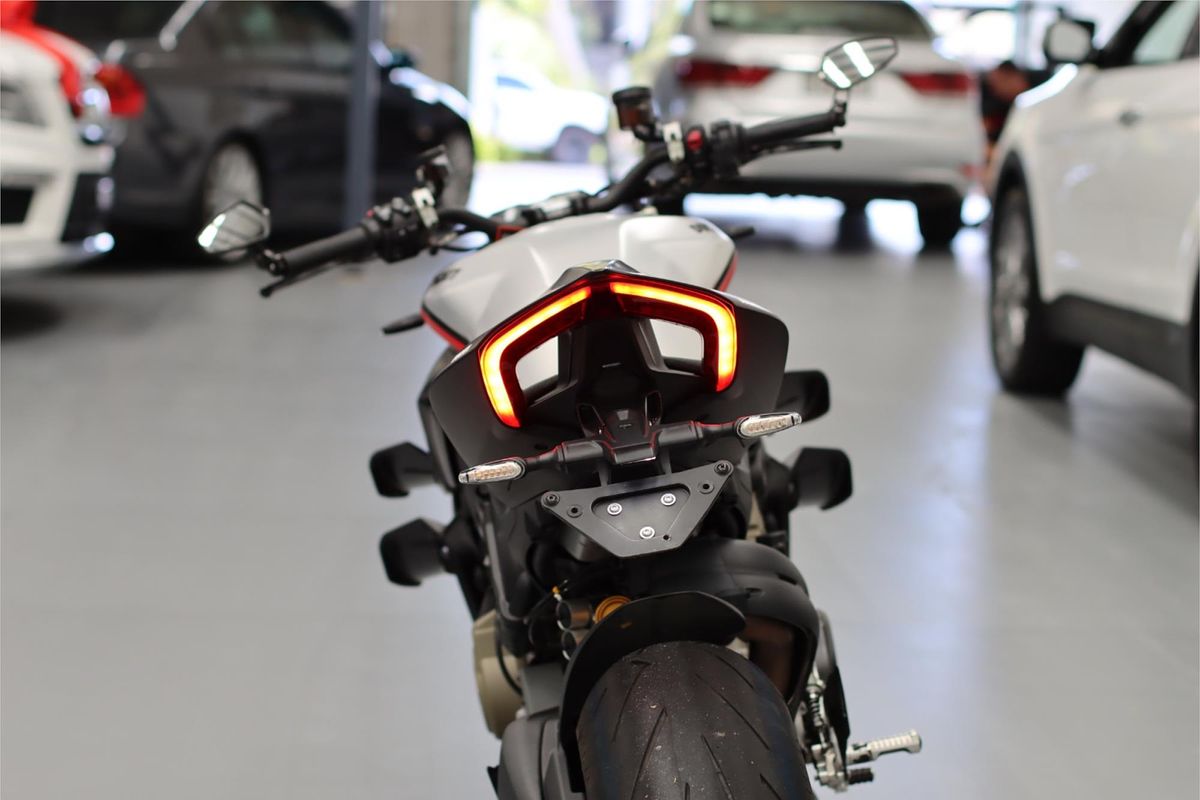 2022 Ducati Streetfighter V4 SP Streetfighter
