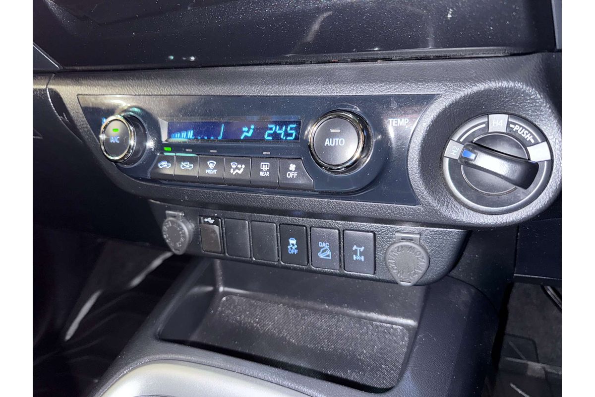 2019 Toyota Hilux SR5 GUN126R 4X4