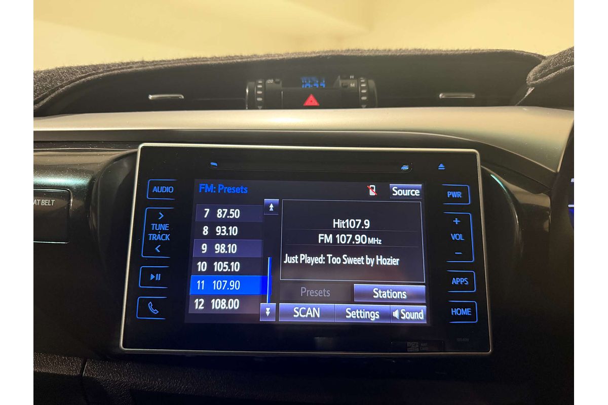 2019 Toyota Hilux SR5 GUN126R 4X4