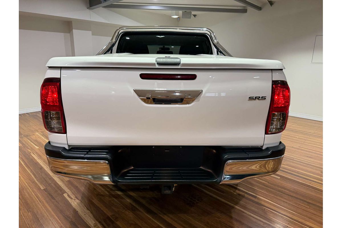 2019 Toyota Hilux SR5 GUN126R 4X4