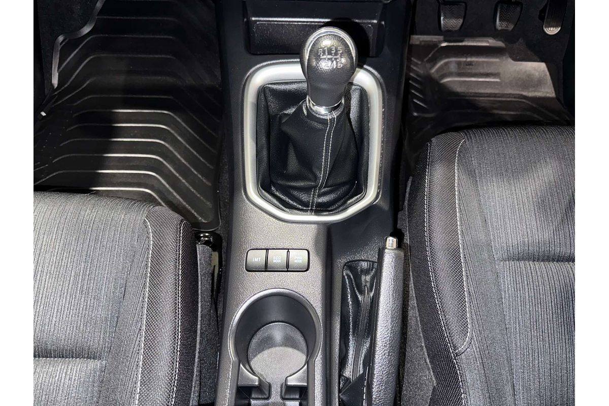 2019 Toyota Hilux SR5 GUN126R 4X4