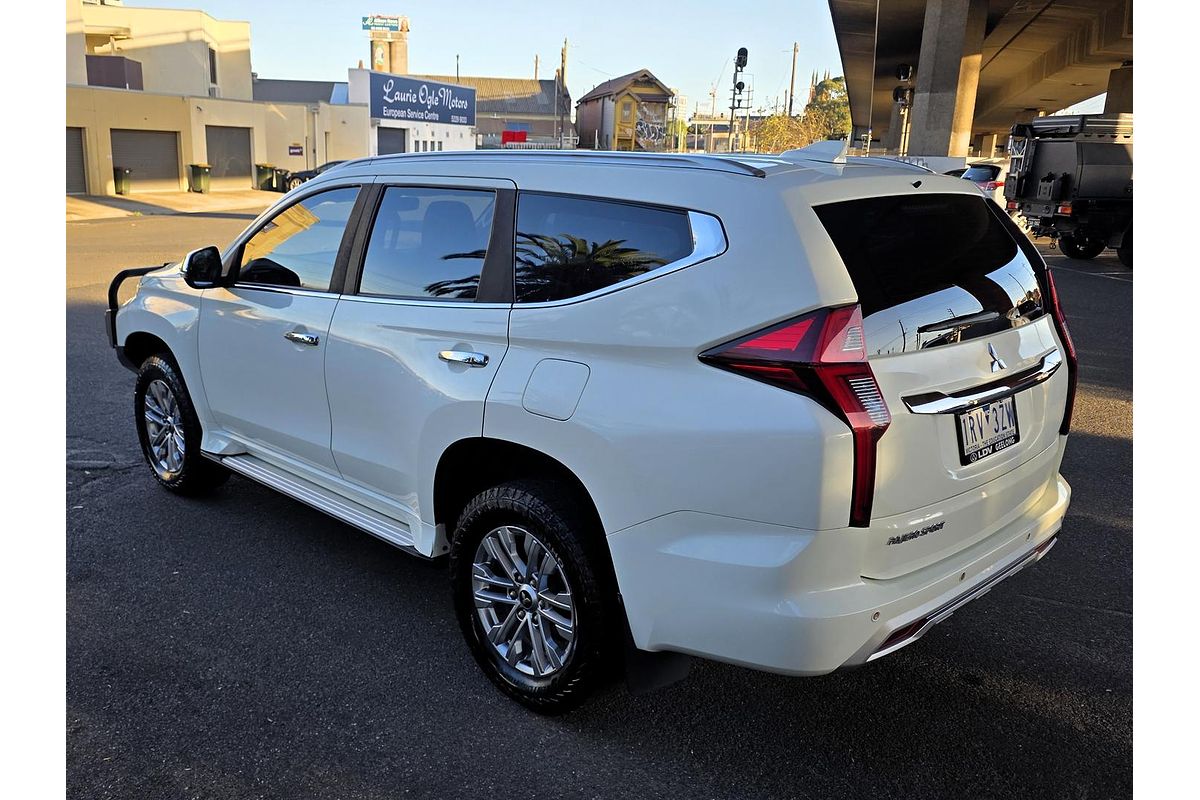 2020 Mitsubishi Pajero Sport GLX QF