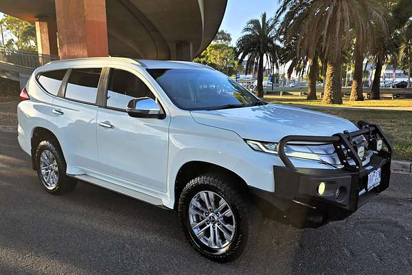 2020 Mitsubishi Pajero Sport GLX QF