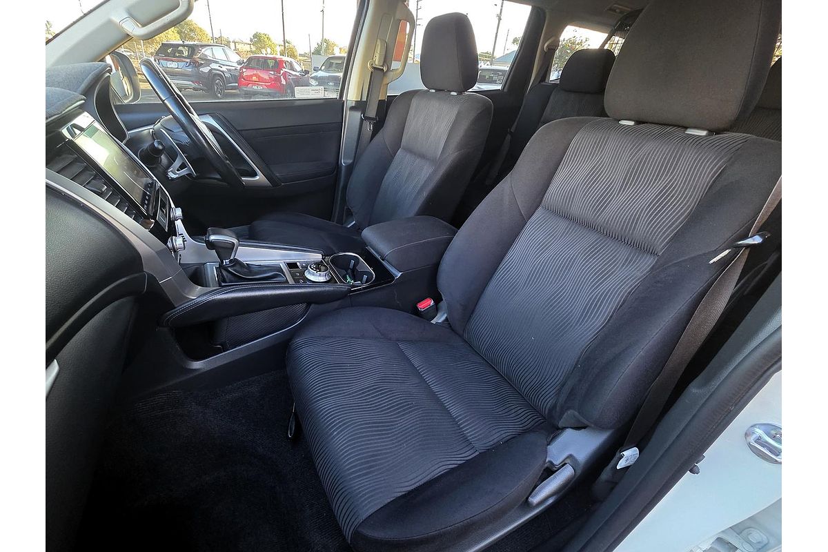 2020 Mitsubishi Pajero Sport GLX QF