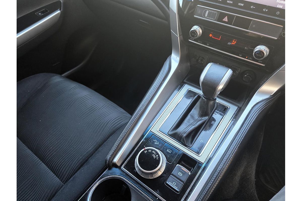 2020 Mitsubishi Pajero Sport GLX QF