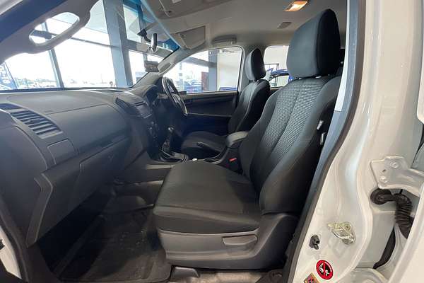2019 Isuzu D-MAX SX 4X4