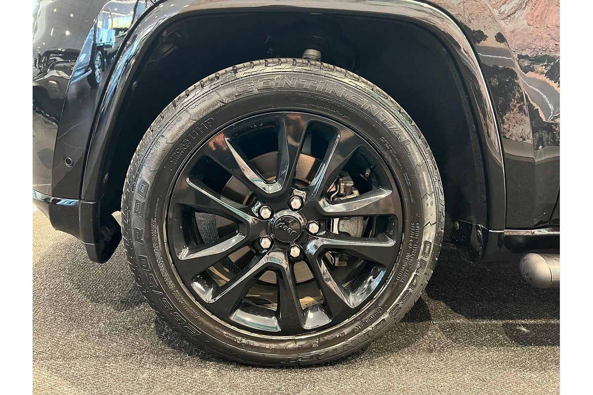 2020 Jeep Grand Cherokee Night Eagle WK