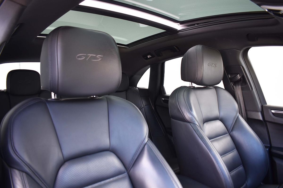 2020 Porsche Macan GTS 95B