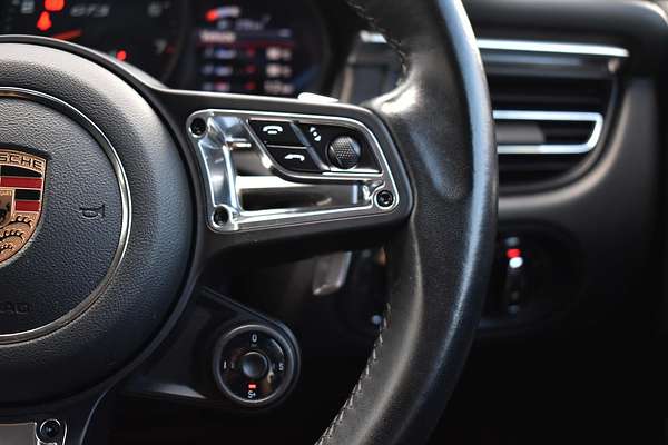 2020 Porsche Macan GTS 95B