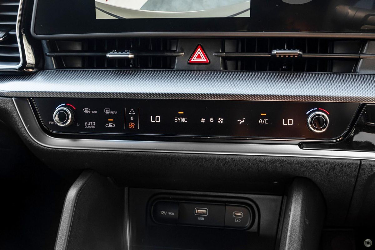 2025 Kia Sportage SX+ NQ5