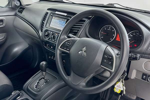 2016 Mitsubishi TRITON GLX PLUS (4x4) MQ MY16 UPGRADE 4X4