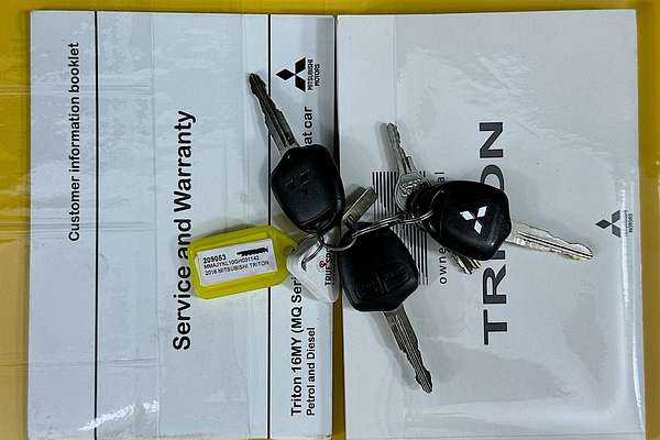 2016 Mitsubishi TRITON GLX PLUS (4x4) MQ MY16 UPGRADE 4X4
