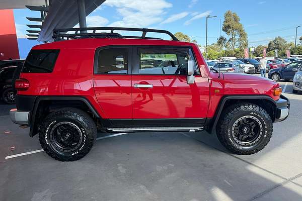 2014 Toyota FJ Cruiser GSJ15R